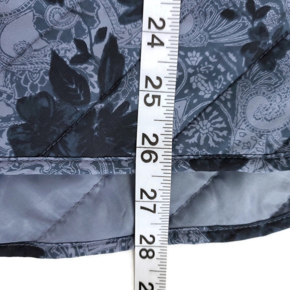 J.Jill Vest Jacket Size L Quilted Floral Paisley Blue Haze - Picture 7 of 12